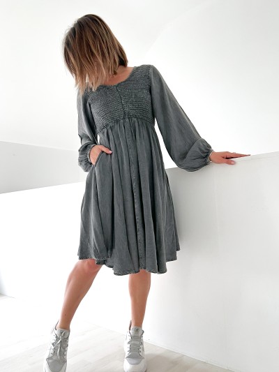 Robe SUPERBE courte...