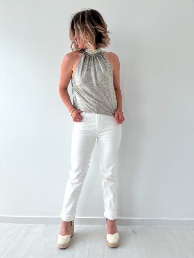 Top chic Raquel Joey...