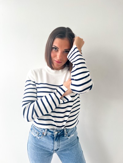 Pull Marin Boutons Epaules