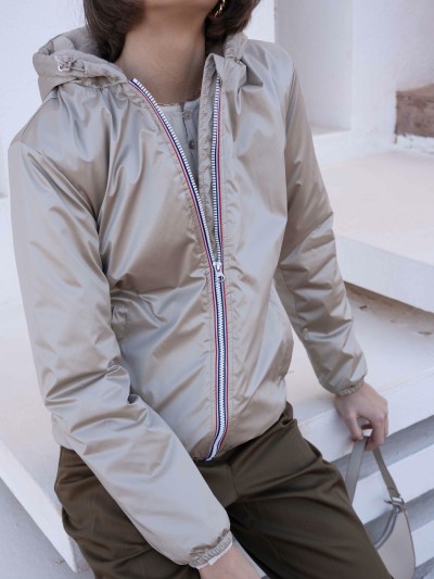 korte regenjas  met voering...