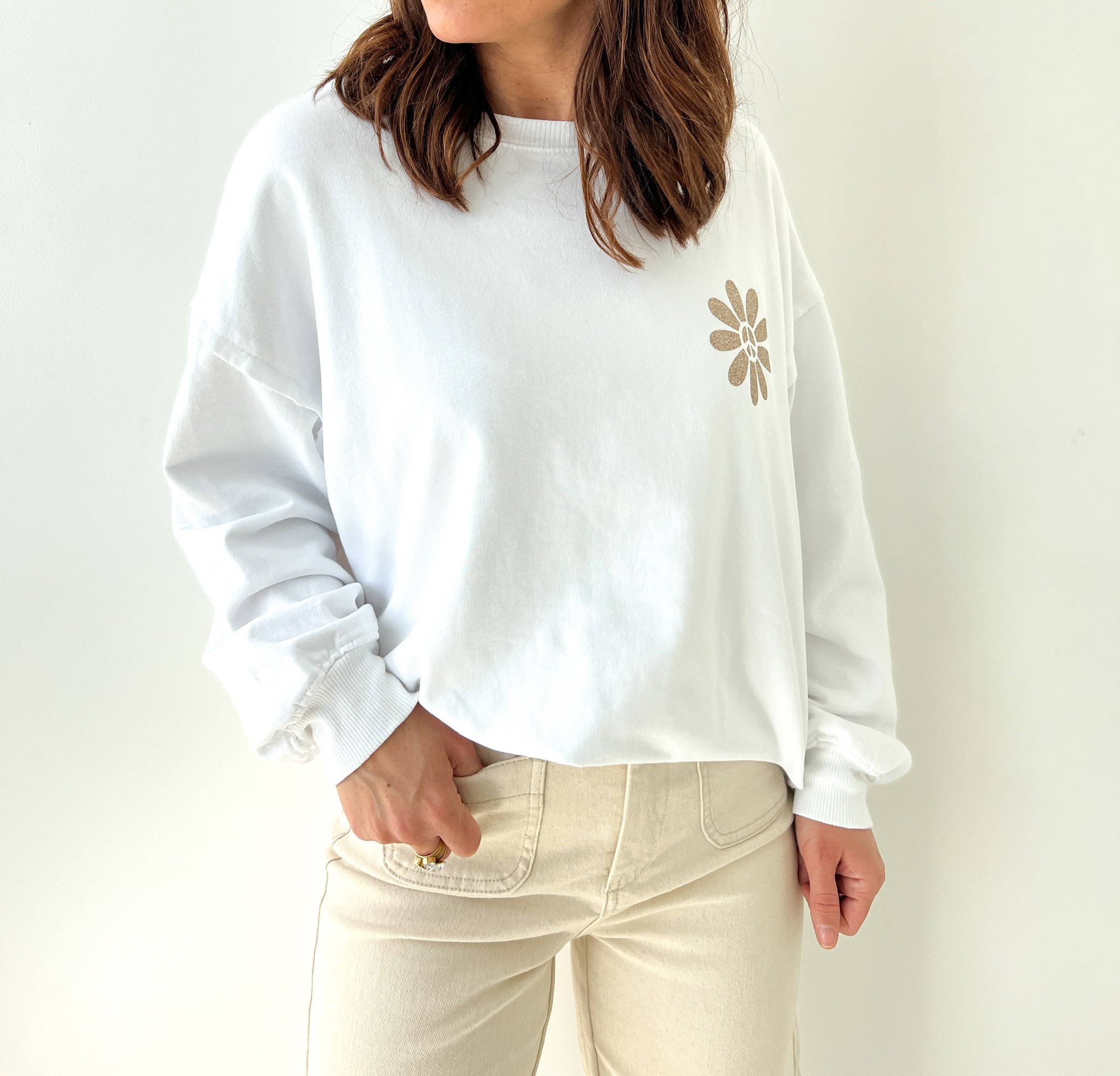Sweat Blanc Fleur Dorée