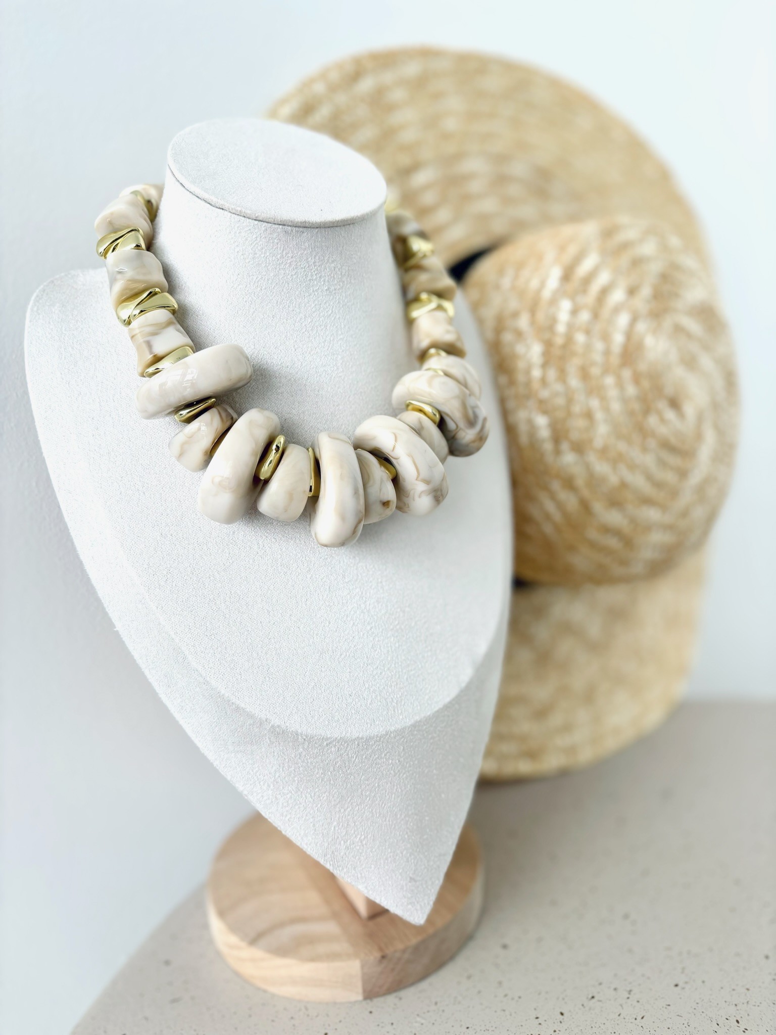 Collier Sahara