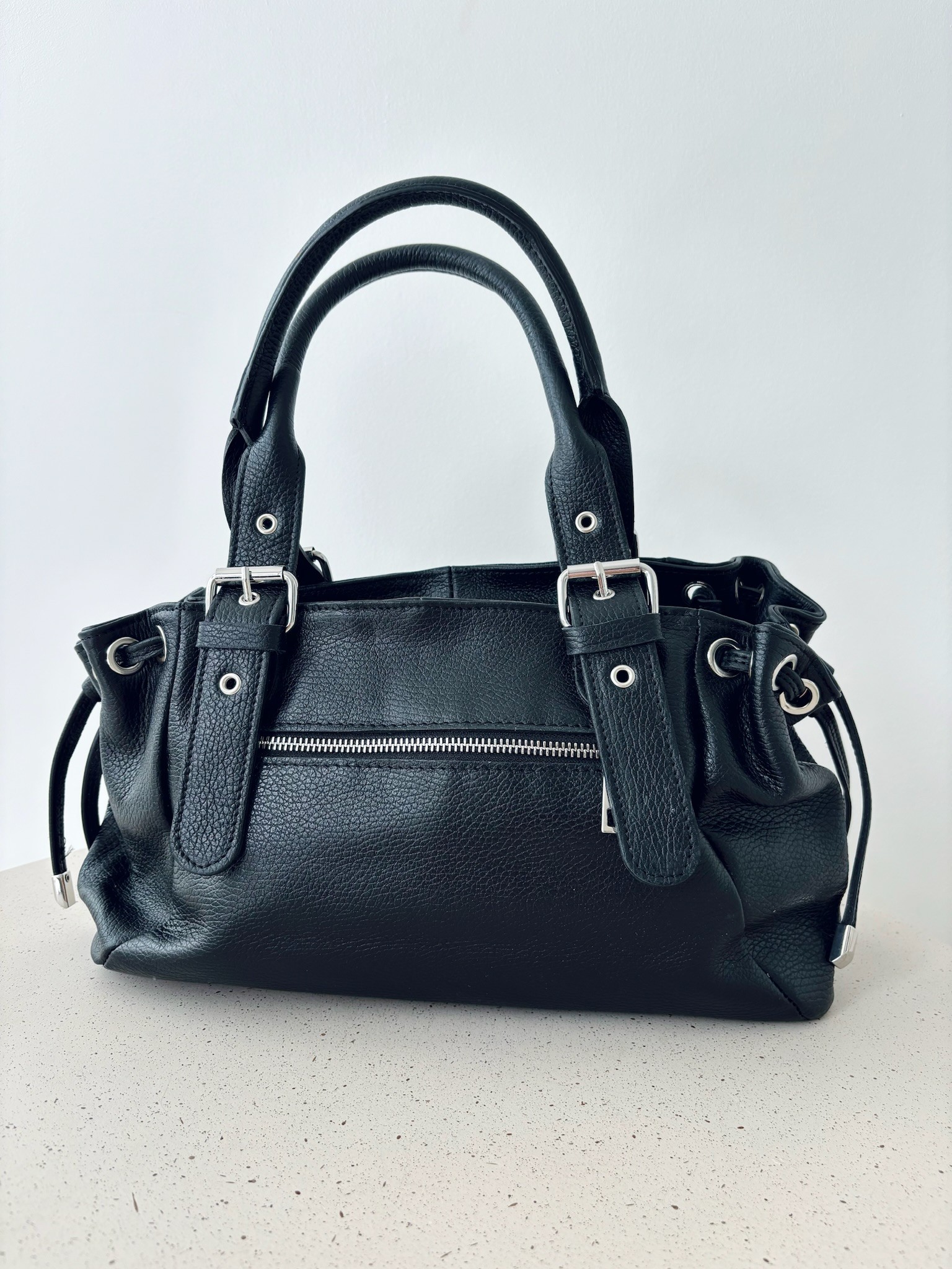 Sac Lucy