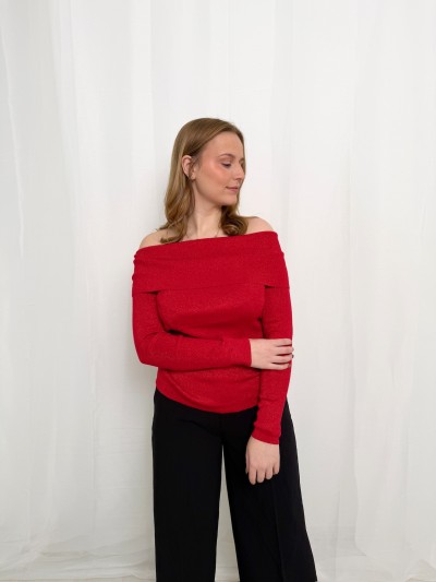 Pull / Blouse tombant sur...