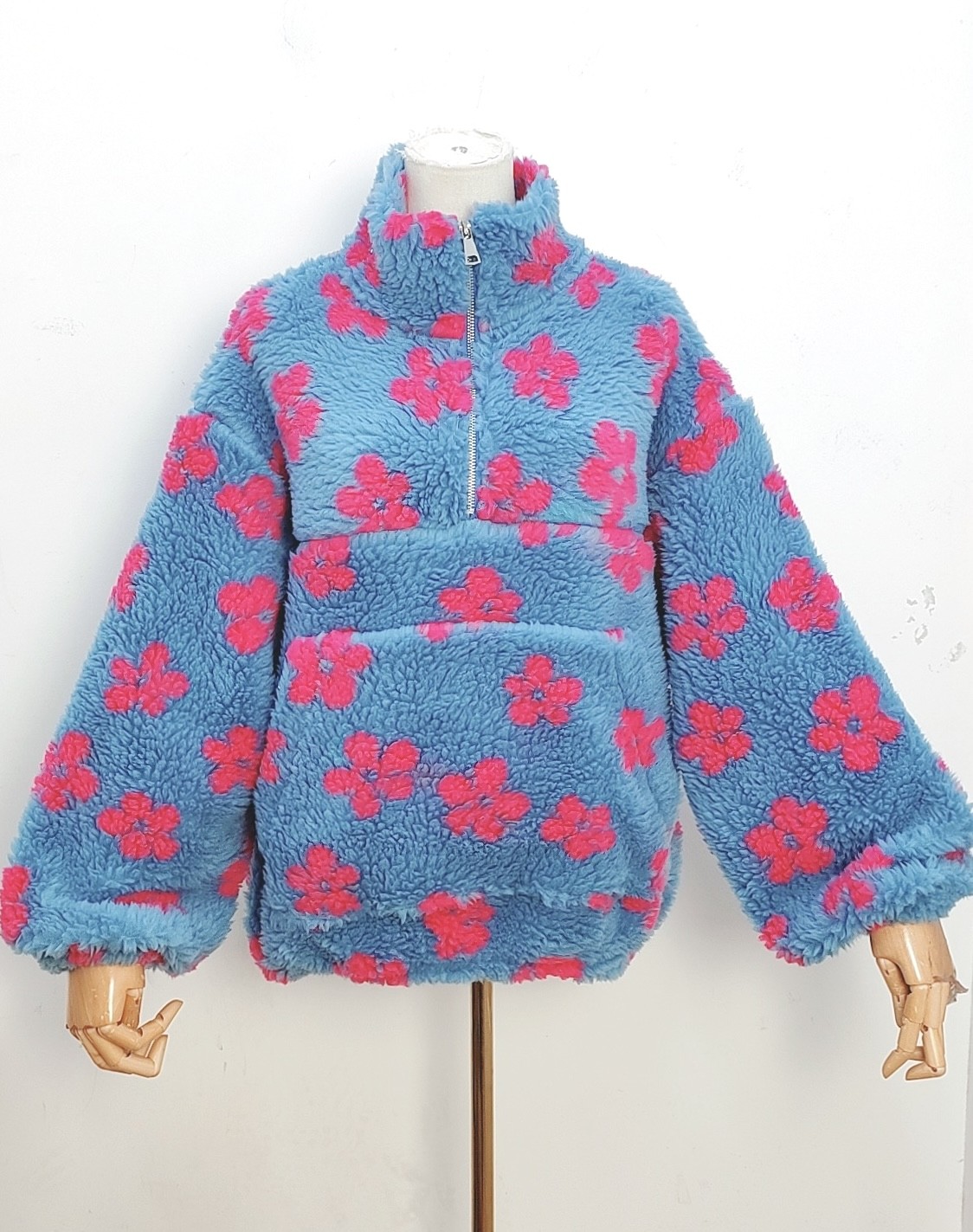 Pullover / Fleece mit Blumenmuster (Fleece)