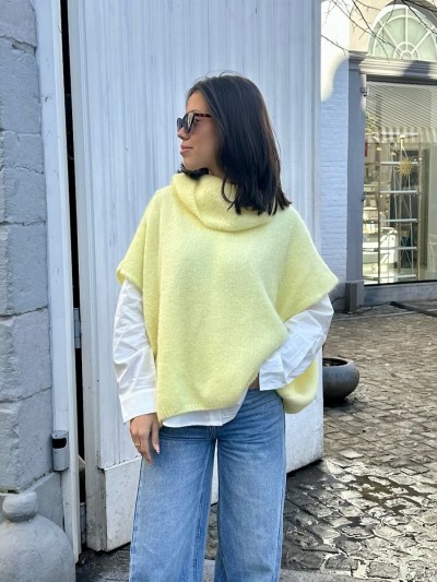 Pull Julia col roulé Jaune...
