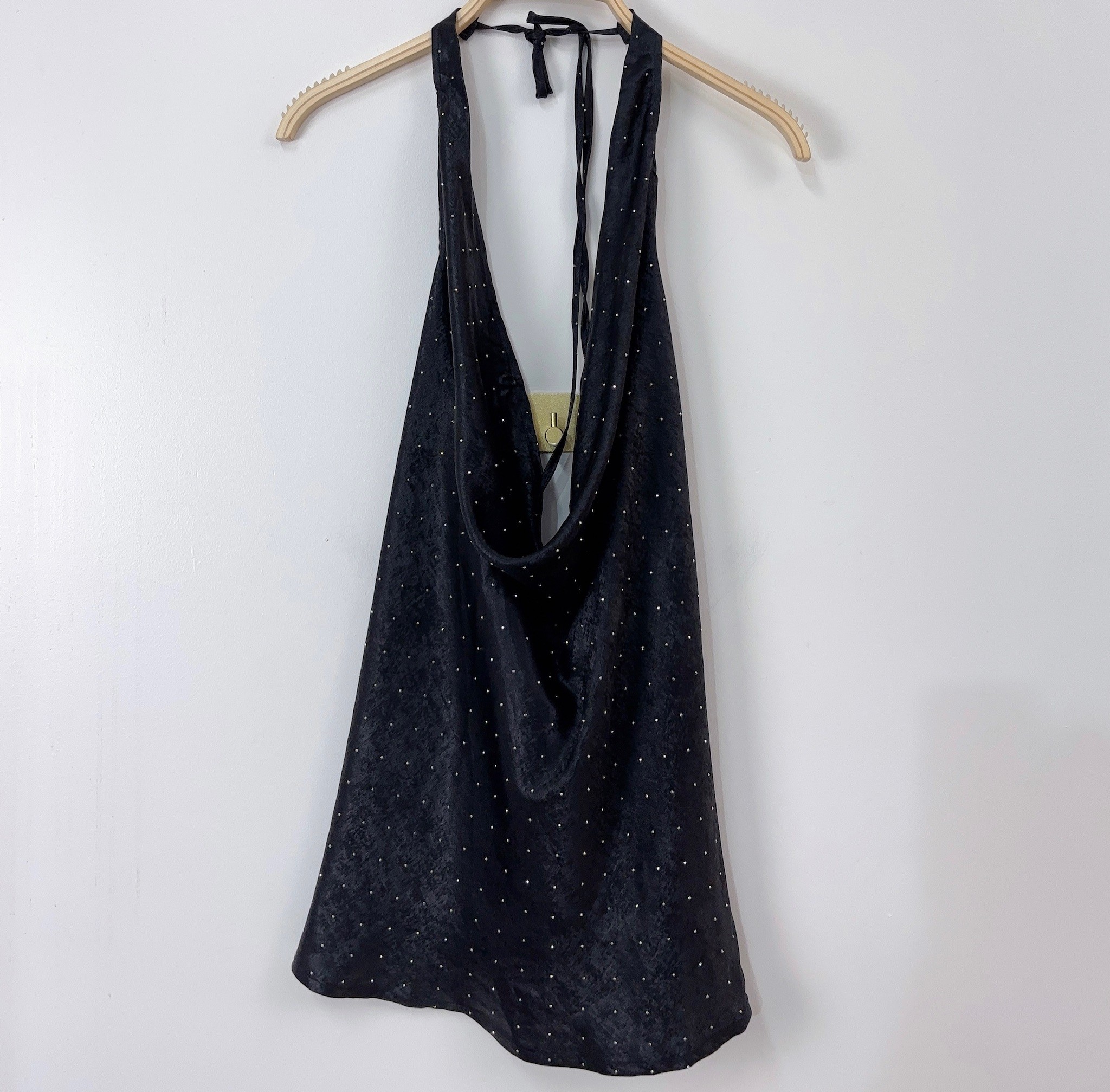 Top dos nus noir petit brillant