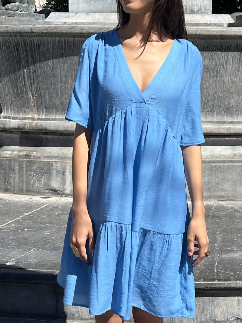 Robe Astra court