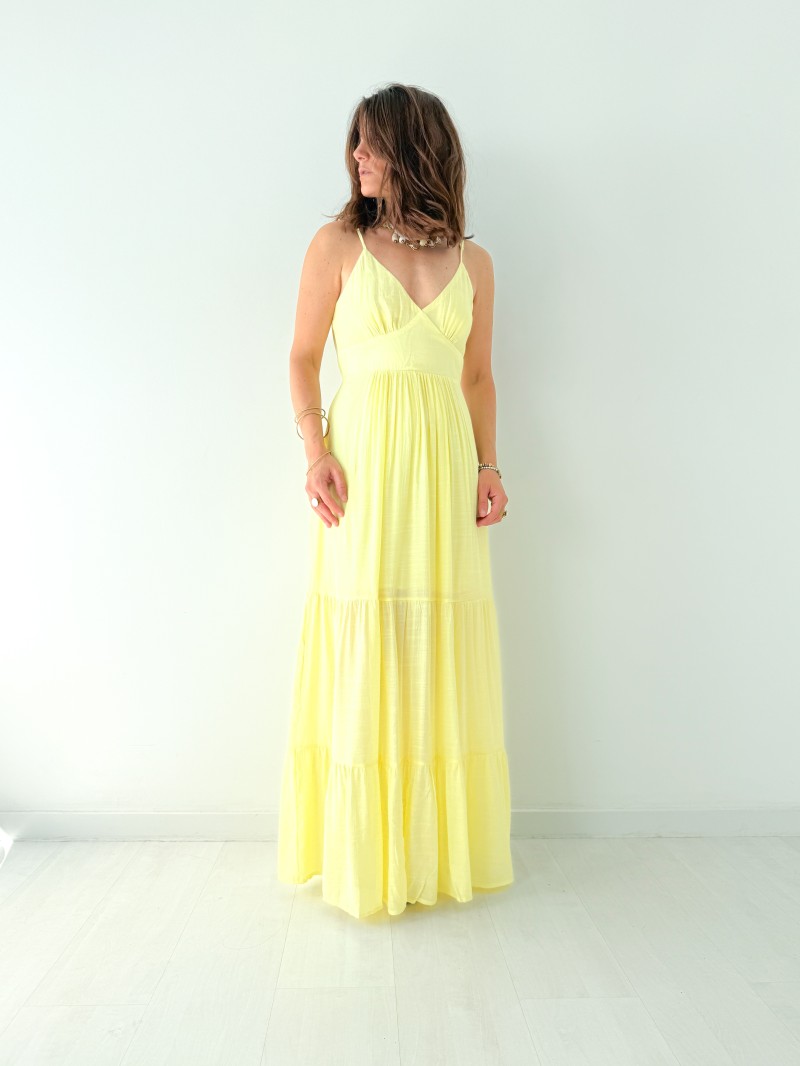 Robe Asya – de elegante bruid