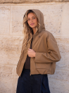 Kurze Regenjacke „Nadine“ mit Taschen